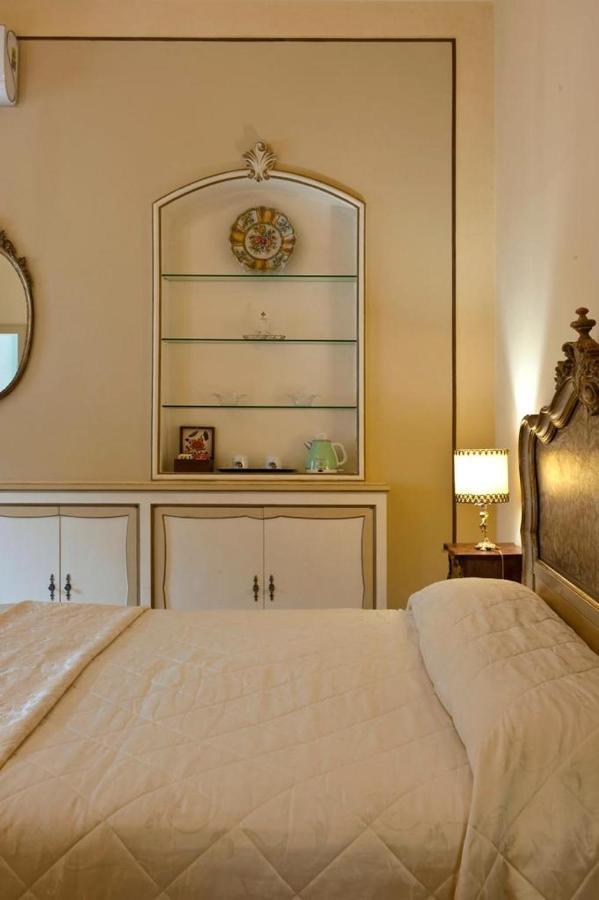 Bed and Breakfast Dolce Rosa ♡ Centro Storico Sansepolcro Exterior foto